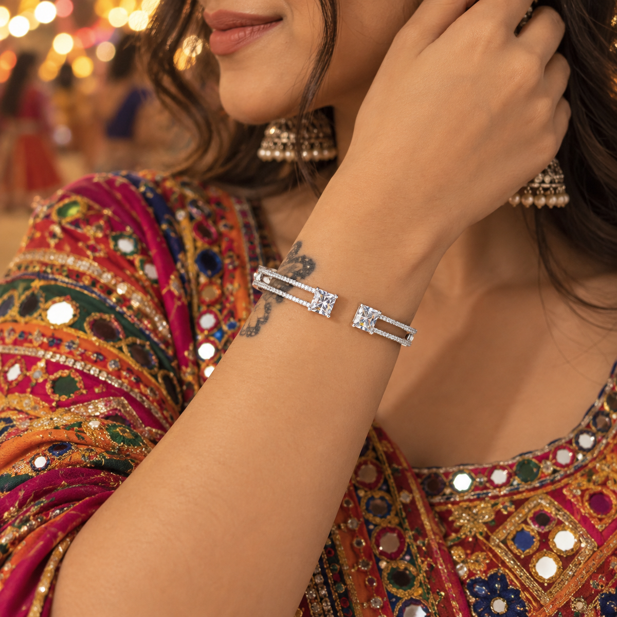 Twin Star Princess-Cut Cuff