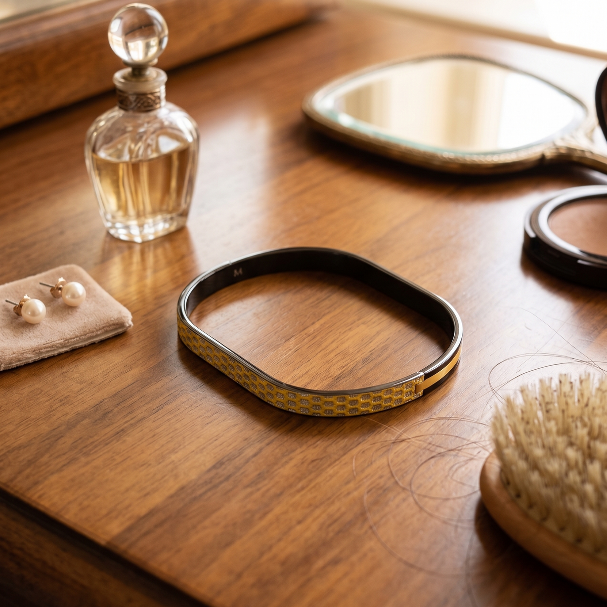 Hive Weave Dual-Tone Bangle