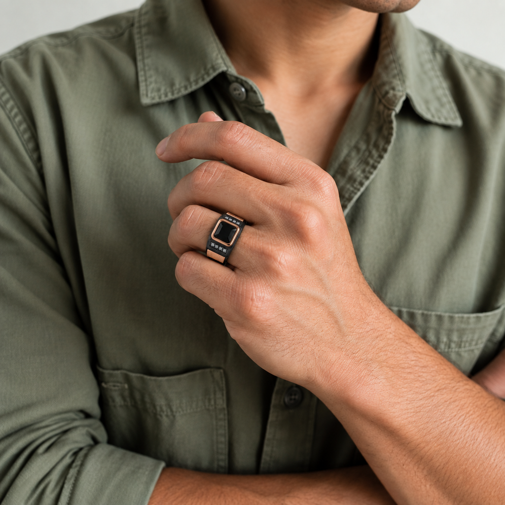 Noir Pave Signet Ring
