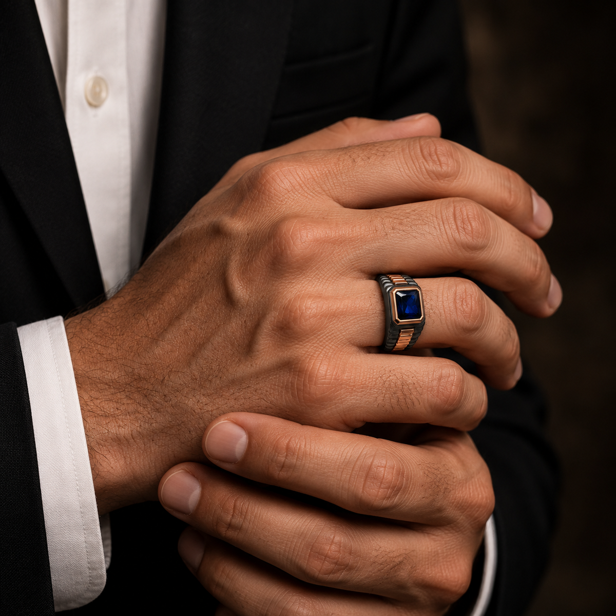 Ridged Link Signet Ring