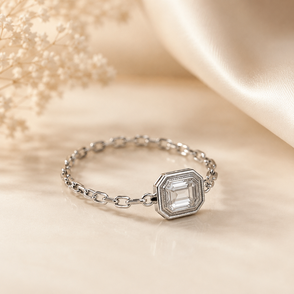 Bezel Emerald-Cut CZ Chain Ring