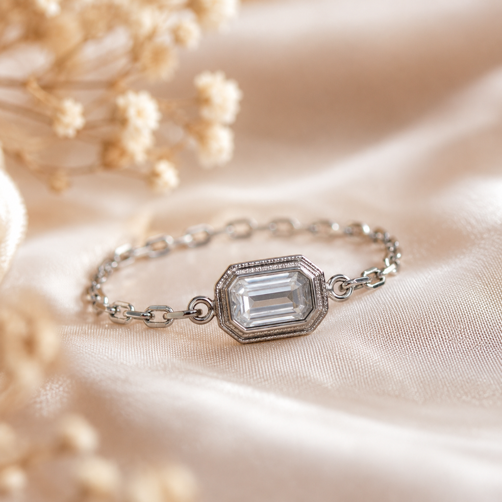Bezel Emerald-Cut CZ Chain Ring