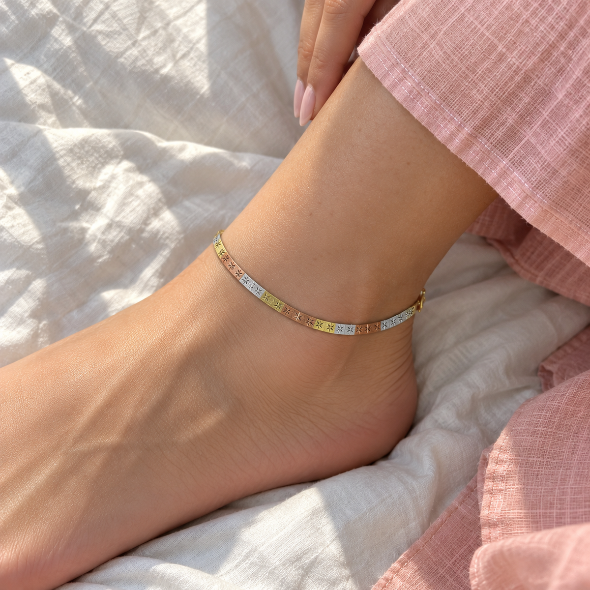 Tri-Tone Herringbone Star Chain Anklet